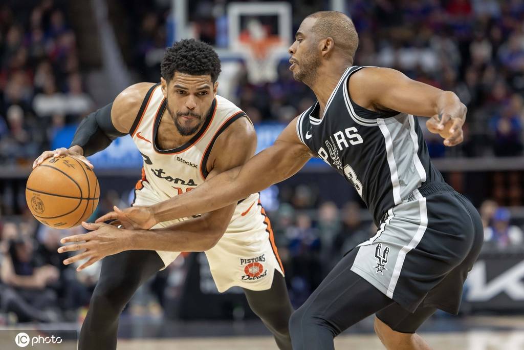 瓦塞尔26+6萨瑟27分 坎宁安缺阵活塞大胜马刺