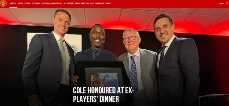 曼联举办名宿安迪-科尔表彰活动，弗格森、内维尔等人出席