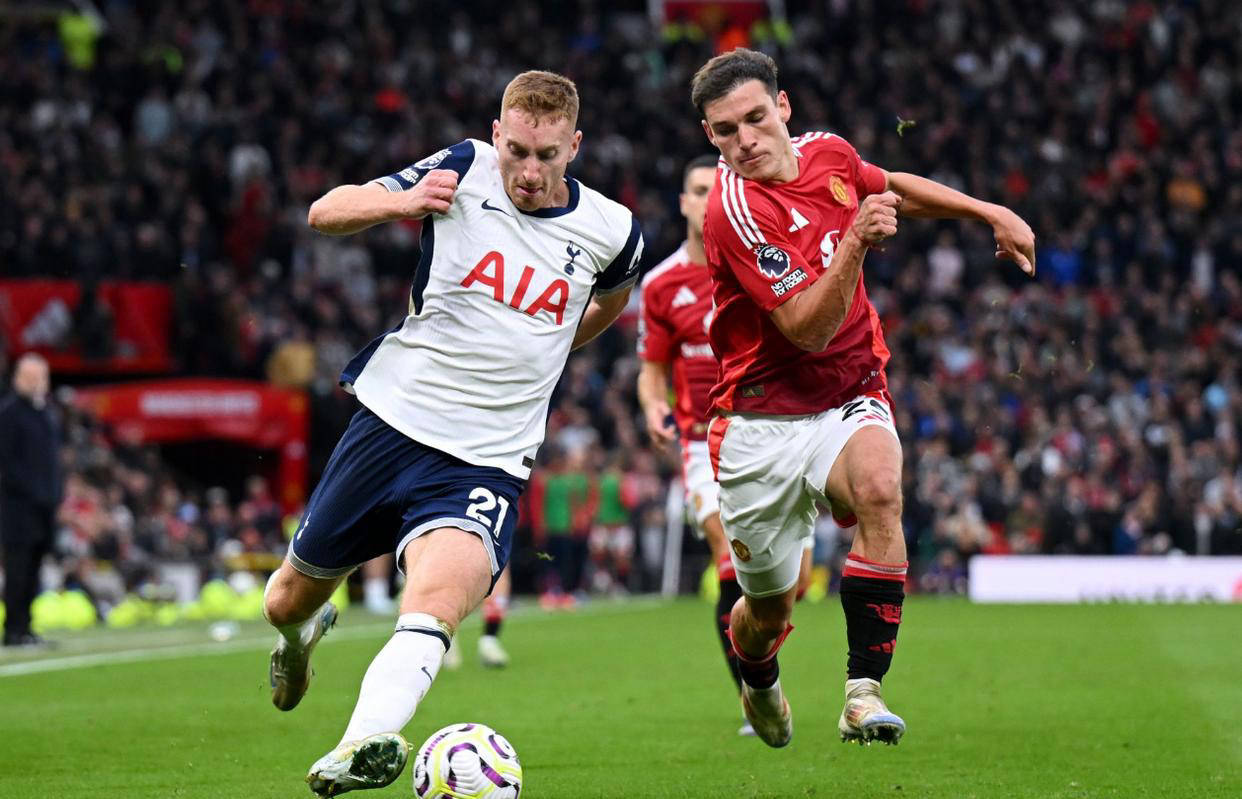 欧联杯决战开启！从1-0到4-3，曼联勇夺冠军，阿莫林率队冲击欧洲之巅